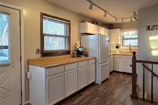 152 S Lake Dr, Leslie, MO 63056 - Photo 6