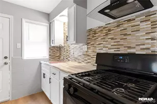 8246 Montreal Dr, Saint Louis, MO 63132 - Photo 18