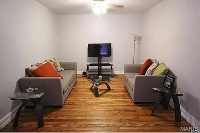 4541 S Compton Avenue, Saint Louis, MO 63111 - Photo 2