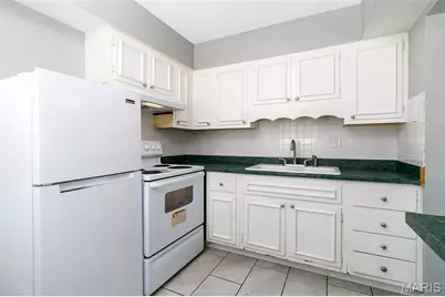 7604 Hazelcrest Drive #E, Saint Louis, MO 63042 - Photo 6