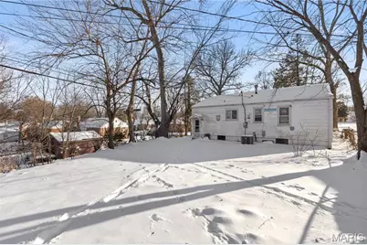 9201 Guthrie Avenue, Woodson Terrace, MO 63134 - Photo 16