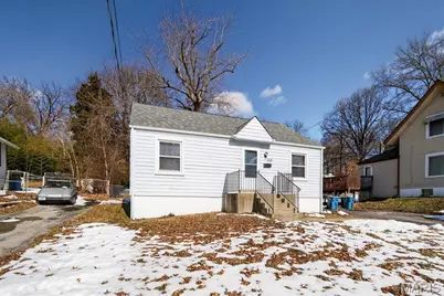 405 Estelle Avenue, Ferguson, MO 63135 - Photo 2