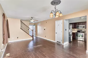 274 Tyndale Dr, O'Fallon, MO 63366 - Photo 8