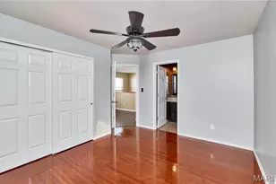 274 Tyndale Dr, O'Fallon, MO 63366 - Photo 18