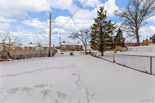 5 Santa Cruz Dr, Saint Louis, MO 63031 - Photo 34