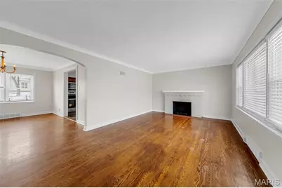 5 Santa Cruz Drive, Saint Louis, MO 63031 - Photo 6