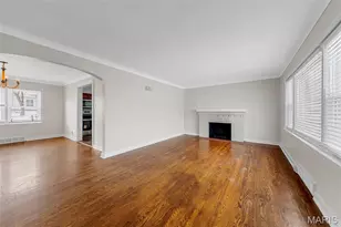 5 Santa Cruz Dr, Saint Louis, MO 63031 - Photo 6