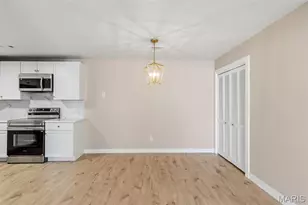 288 Carriage Ct, Washington, MO 63090 - Photo 4