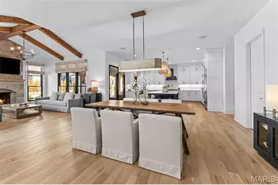 16929 Lake Meadow, Chesterfield, MO 63005 - Photo 8