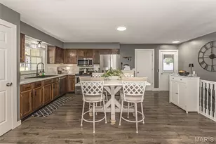 32 Oak Knoll Dr, Saint Peters, MO 63376 - Photo 8