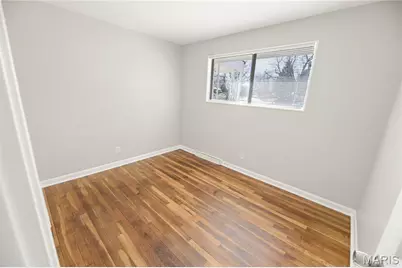 9950 Cambria Drive, Moline Acres, MO 63136 - Photo 8