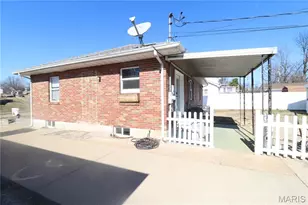 105 Ozark Dr, Crystal City, MO 63019 - Photo 6