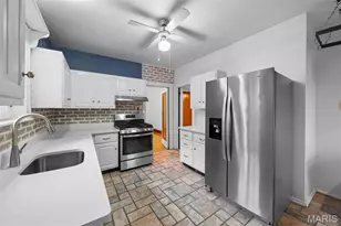 3927 Childress Ave, Saint Louis, MO 63109 - Photo 6