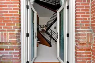 6 Benton Pl, Saint Louis, MO 63104 - Photo 38