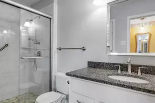 12205 Blackheath Ct, Saint Louis, MO 63141 - Photo 38