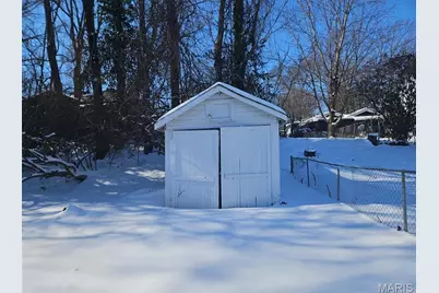 115 Lawrence Avenue, Saint Louis, MO 63135 - Photo 6