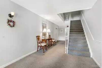 4347 Chateau De Ville Drive #G, Saint Louis, MO 63129 - Photo 2