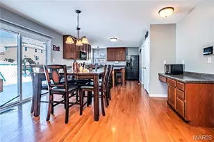 3851 Riverside Pointe Dr, Hazelwood, MO 63034 - Photo 14