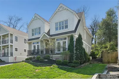 34 Burroughs Lane, Saint Louis, MO 63124 - Photo 1