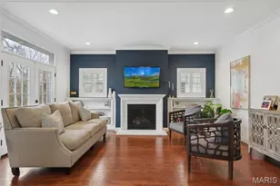 34 Burroughs Ln, Saint Louis, MO 63124 - Photo 6