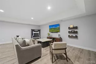 34 Burroughs Ln, Saint Louis, MO 63124 - Photo 44