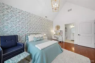 34 Burroughs Ln, Saint Louis, MO 63124 - Photo 36