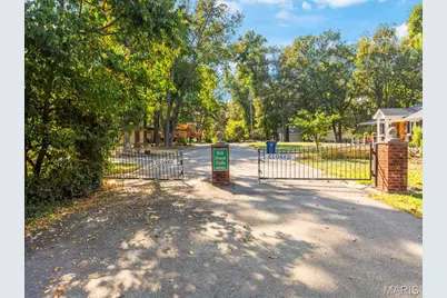 18 Oak Forest Drive, Saint Charles, MO 63303 - Photo 54