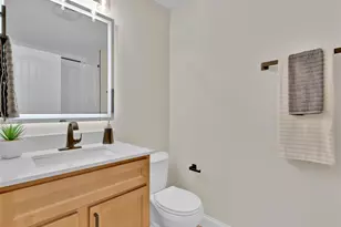 18 Oak Forest Dr, Saint Charles, MO 63303 - Photo 32