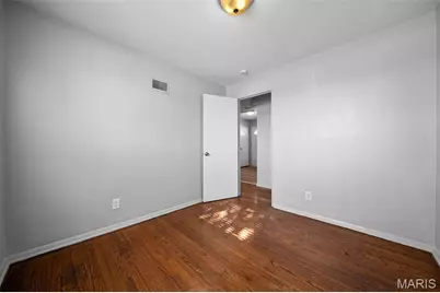 3566 Bamberger Avenue, Saint Louis, MO 63116 - Photo 12
