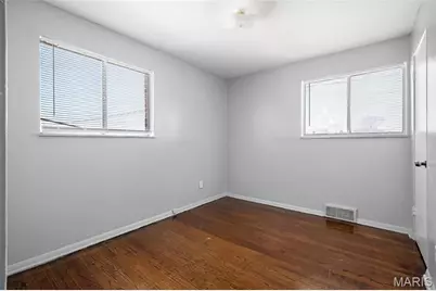 3566 Bamberger Avenue, Saint Louis, MO 63116 - Photo 16
