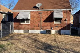 7034 Corbitt Ave, Saint Louis, MO 63130 - Photo 4