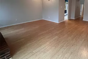 2038 Silent Spring Dr, Maryland Heights, MO 63043 - Photo 14