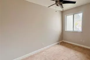 2038 Silent Spring Dr, Maryland Heights, MO 63043 - Photo 22