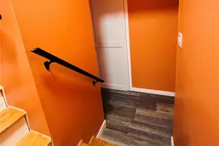 2038 Silent Spring Dr, Maryland Heights, MO 63043 - Photo 20