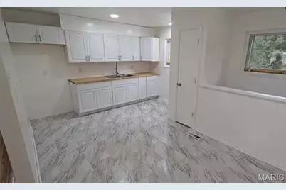 9629 Glen Owen Drive, Saint Louis, MO 63136 - Photo 2