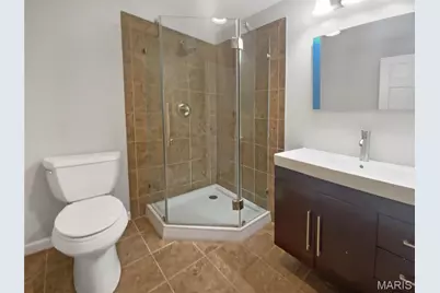 15751 Heathercroft Drive, Chesterfield, MO 63017 - Photo 24
