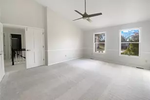 15751 Heathercroft Dr, Chesterfield, MO 63017 - Photo 10