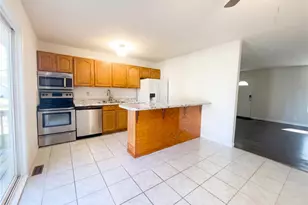 2543 Saddle Ridge Dr, Florissant, MO 63031 - Photo 8