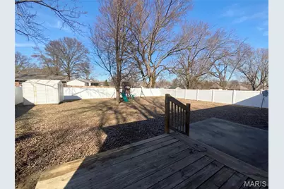 2543 Saddle Ridge Drive, Florissant, MO 63031 - Photo 16