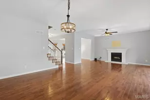 571 Bluffs View Ct, Eureka, MO 63025 - Photo 28