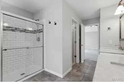 571 Bluffs View Court, Eureka, MO 63025 - Photo 44