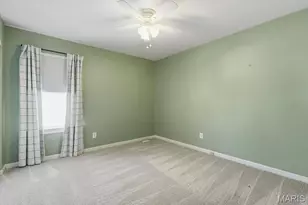 571 Bluffs View Ct, Eureka, MO 63025 - Photo 30