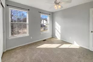 326 Woodlawn Terrace Ct, Ballwin, MO 63021 - Photo 12