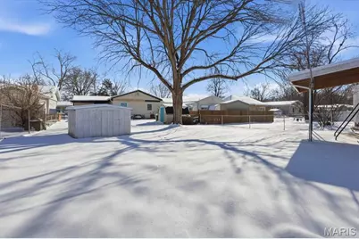 42 Cedar Ledge Drive, Pacific, MO 63069 - Photo 32