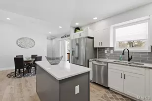 2268 Sunnyridge Dr, Arnold, MO 63010 - Photo 10