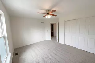 565 Crown Passage Dr, Saint Charles, MO 63303 - Photo 18