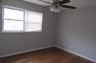 10815 Vorhof Dr, Saint Louis, MO 63136 - Photo 8