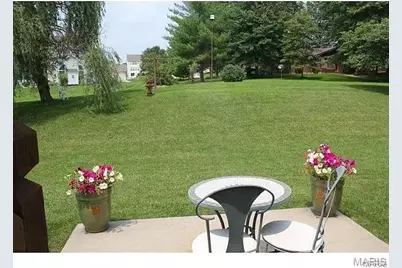 180 Jacobs Way, Saint Peters, MO 63376 - Photo 2
