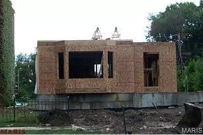 3934 Page Boulevard, Saint Louis, MO 63113 - Photo 2