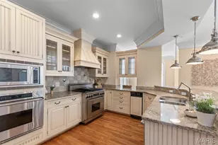 8130 Westmoreland Ave, Clayton, MO 63105 - Photo 6